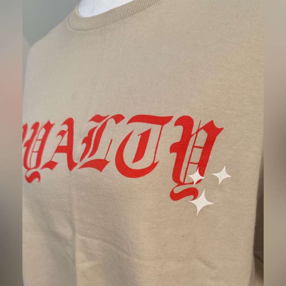 Loyalty Beige T-Shirt for women - Picture 4 of 8
